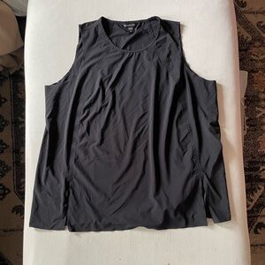 Athleta Zephyr Refined Tank Black Size 1X | Lightweight Athletic Top
